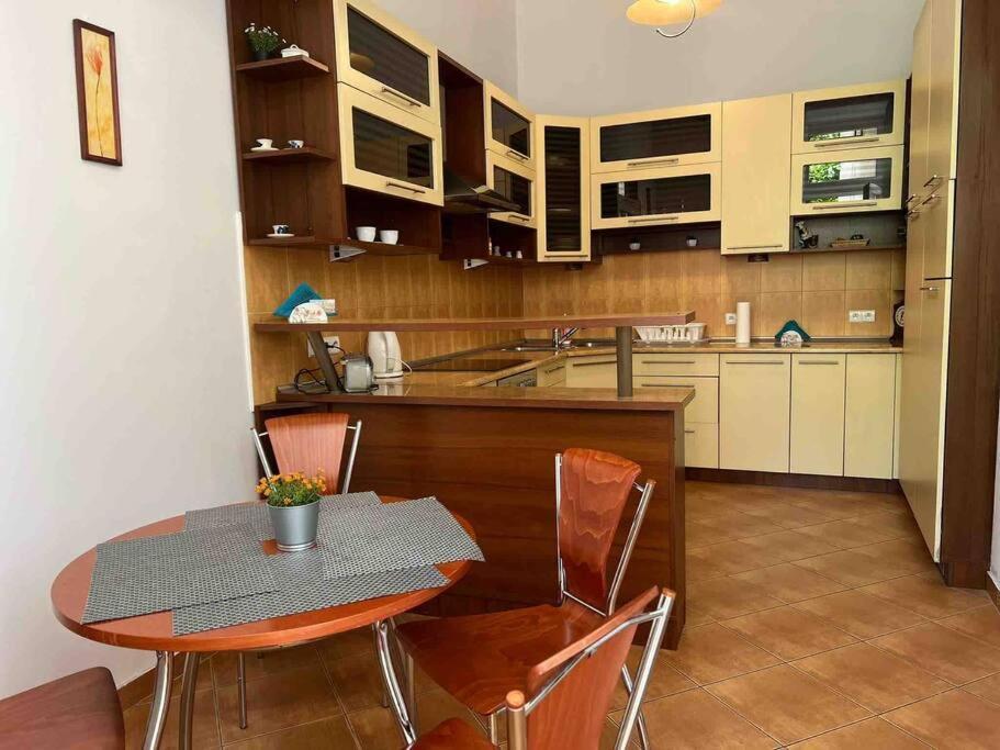 Grodzka / Apartment With Balcony Krakow Ngoại thất bức ảnh